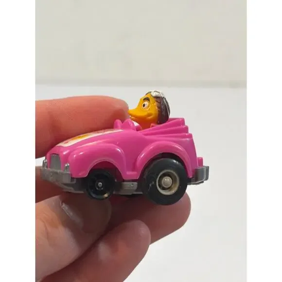Vintage 1985 McDonalds Happy Meal Toys Birdie the Early Bird Pink Pullback Car - Picture 4 of 5
